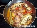 Töltött padlizsán és paradicsom baconbe tekert krumplival – 2. kép