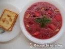 Vörösboros mazsolás görögdinnye leves pirított mogyorós toasttal – 4. kép