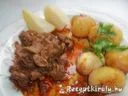 Vörösboros resztelt máj petrezselymes krumplival körte befőttel – 1. kép