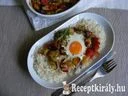 Csirkemellen sült zöldségek tojással – 1. kép