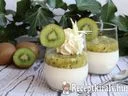 Fehér csokoládés-kivis panna cotta – 1. kép