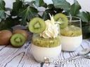 Fehér csokoládés-kivis panna cotta – 3. kép