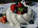 Joghurtos vaníliás-rózsavizes panna cotta – 2. kép