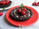 Meggyes-csokoládés mini pite, sütés nélkül – 4. kép