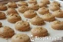 Mogyorókrémes macaron – 3. kép