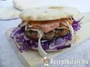 Sertés burger pitában – 3. kép