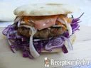 Sertés burger pitában – 2. kép