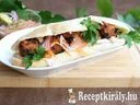 Szezámos fasírtgolyók pitában – 3. kép