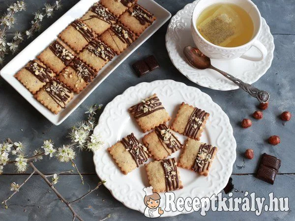 Mogyorós keksz recept