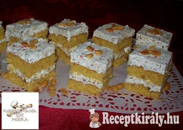 Mogyorós-tejszínes-csokis sütemény