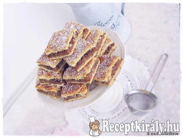 Nagyi almás pitéje recept