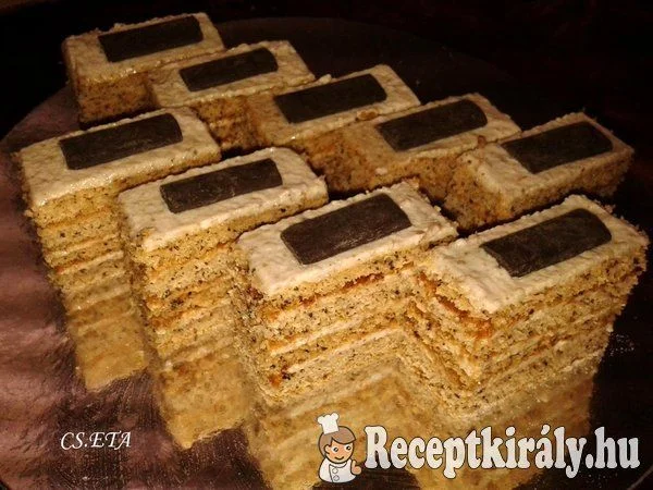 Román krémes Eta módra recept