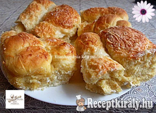 Sajtos-tejfölös kötél recept