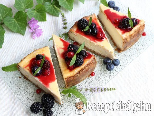 Sajttorta erdei gyümölcsös öntettel recept
