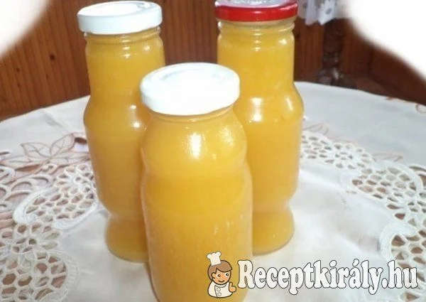 Sárga paradicsomlé koktélparadicsomból