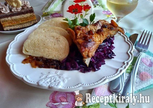 Szalonnás, fehérboros sült sertésborda recept