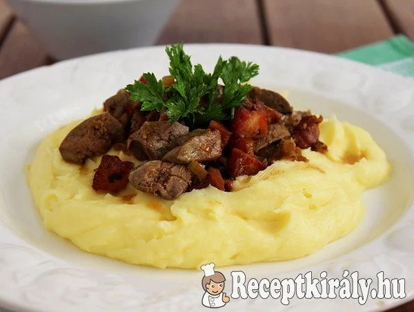 Szalonnás-hagymás kacsamáj recept