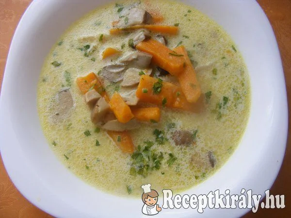 Tejszínes gombaleves recept