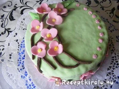Cseresznyevirágos torta – 2. kép