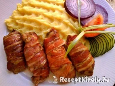 Csípős csirkemáj bacon köntösben – 2. kép