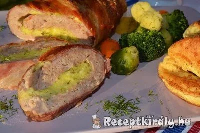 Kapros túróval töltött csirke rolád – 3. kép