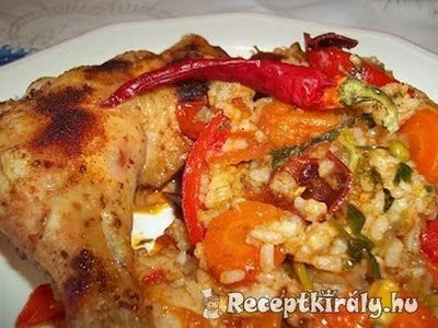 Mexikói rizses serpenyő sült csirkecombbal – 2. kép