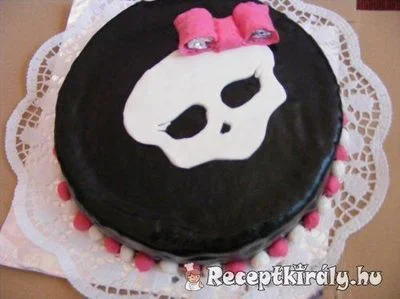 Monster high torta – 3. kép