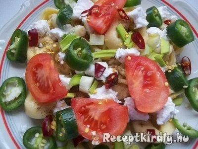Sonkás tortellini kecskesajttal