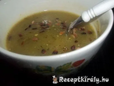 Szőlőmagos tökmagos cukkini krémleves – 1. kép