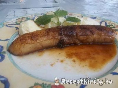 Vodkával flambirozott banán vanília fagylalttal