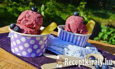 Áfonyás ananászos mentás fagyi - paleo – 3. kép