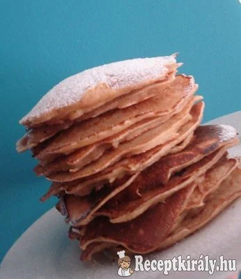 Almás minipalacsinta