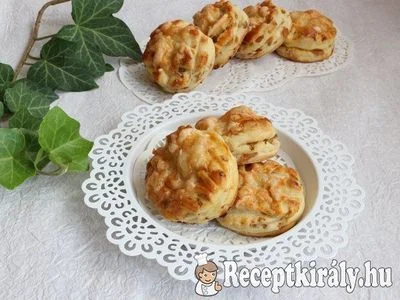 Káposztás-sajtos pogácsa – 2. kép