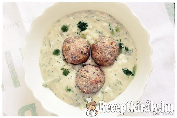 Tökfőzelék pikáns húsgolyóval