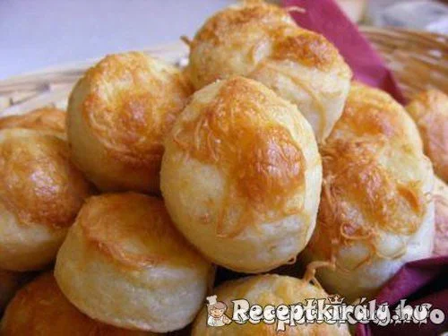 Túrós pogácsa recept
