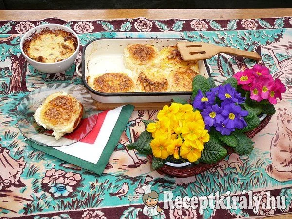 Túróval töltött zsemle recept