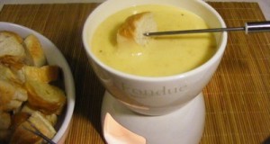 Sajtfondü (fondue)