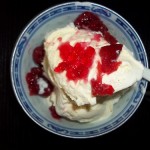 Vanília fagylalt cseresznye jammel vodkával 1