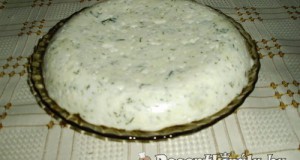 Kapros, fokhagymás házi sajt