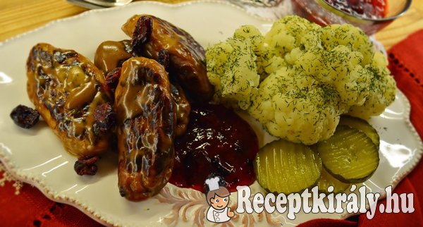 Svéd húsgolyó barna mártásban, kapros párolt karfiollal - paleo