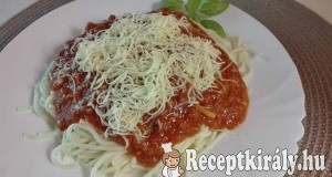 Bolognai spagetti Erzsike konyhájából